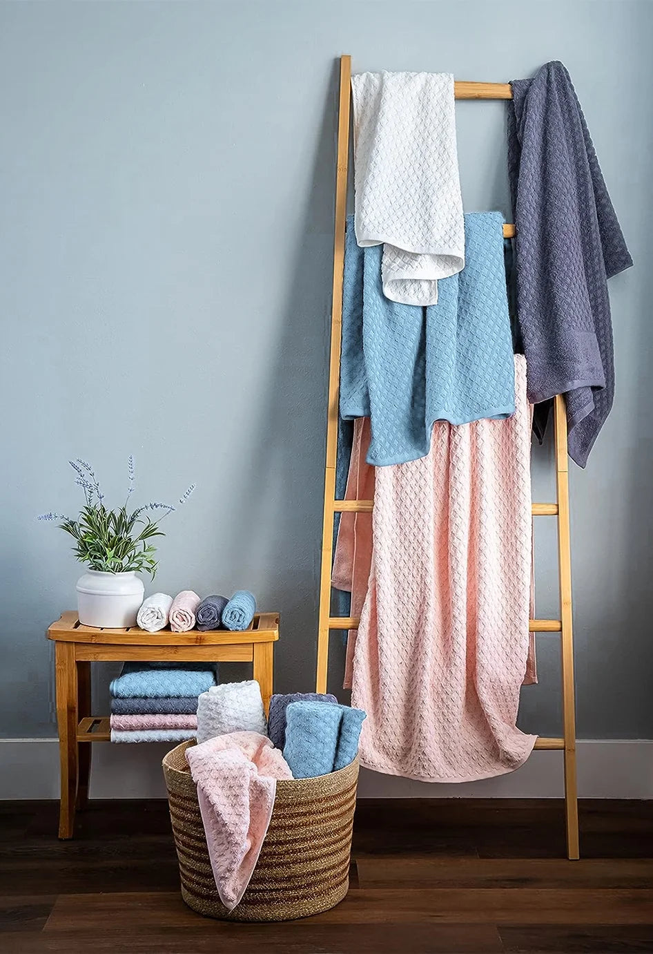 8-Piece Cotton Bath Towel Set with Diamond Waffle Design in Gray