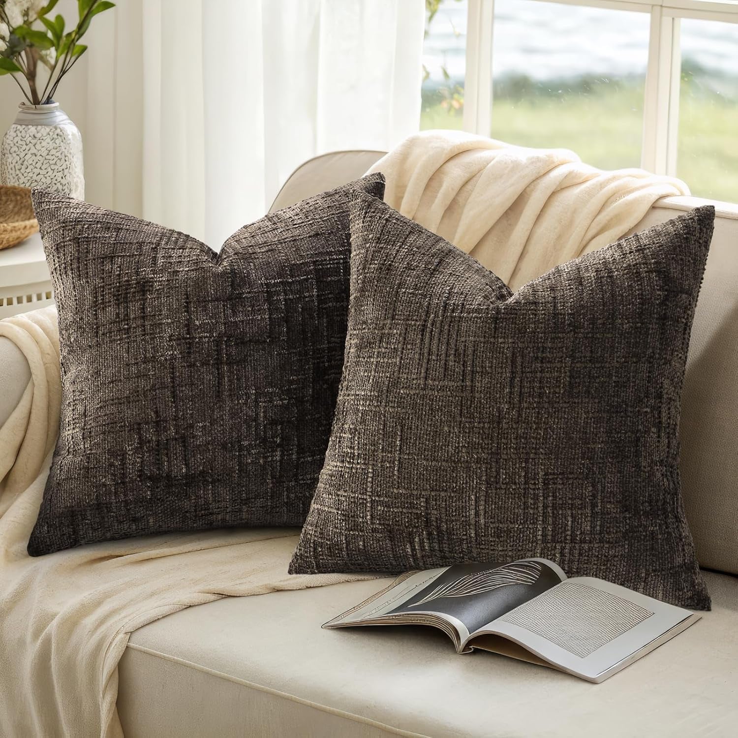 Textured Chenille Throw Pillow Covers 18X18 Set of 2 Dark Brown | Fall Modern Farmhouse Soft Cozy Slubby Couch Pillow Cases Boho Decorative Pillow Cases for Bed Sofa Living Room Home Decor